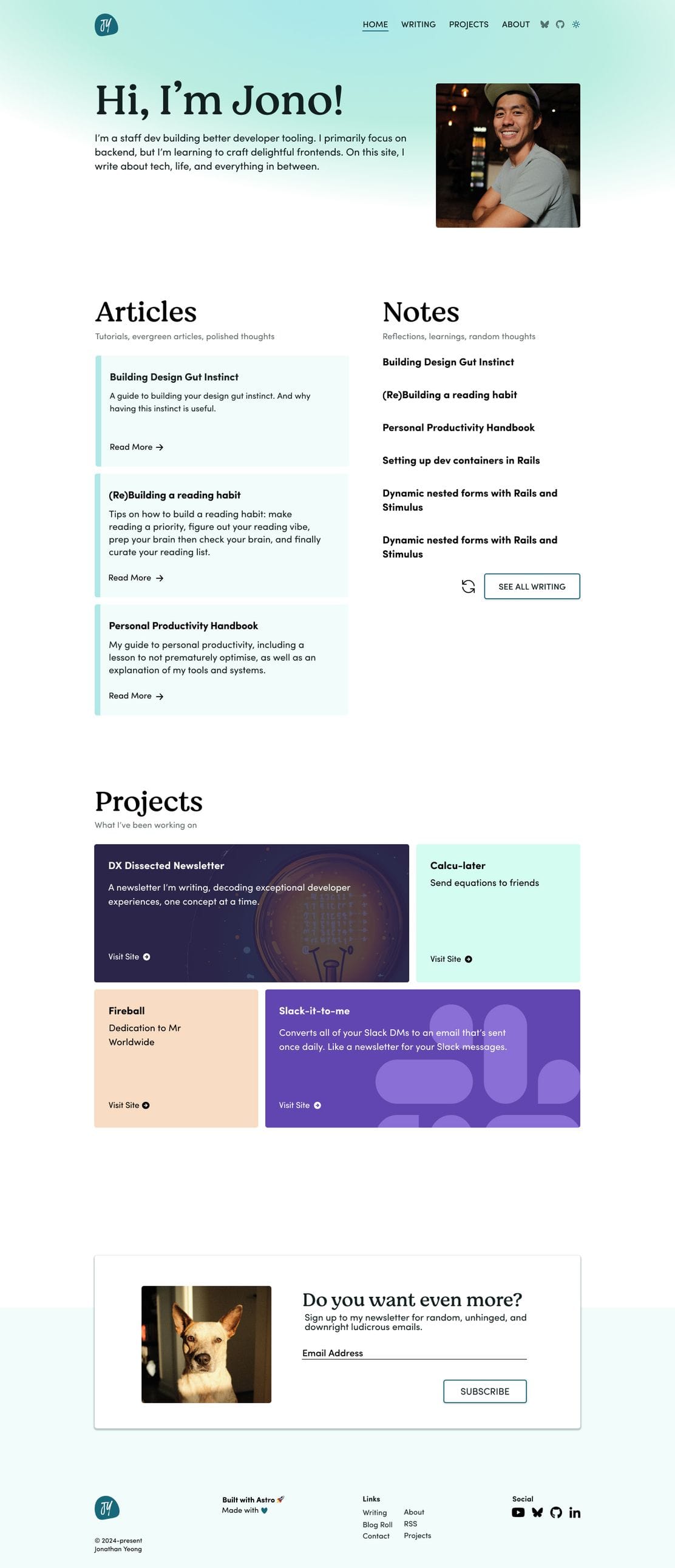 A teal gradient hero section with articles, notes and projects on the homepage.